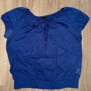 New Directions size L blue top